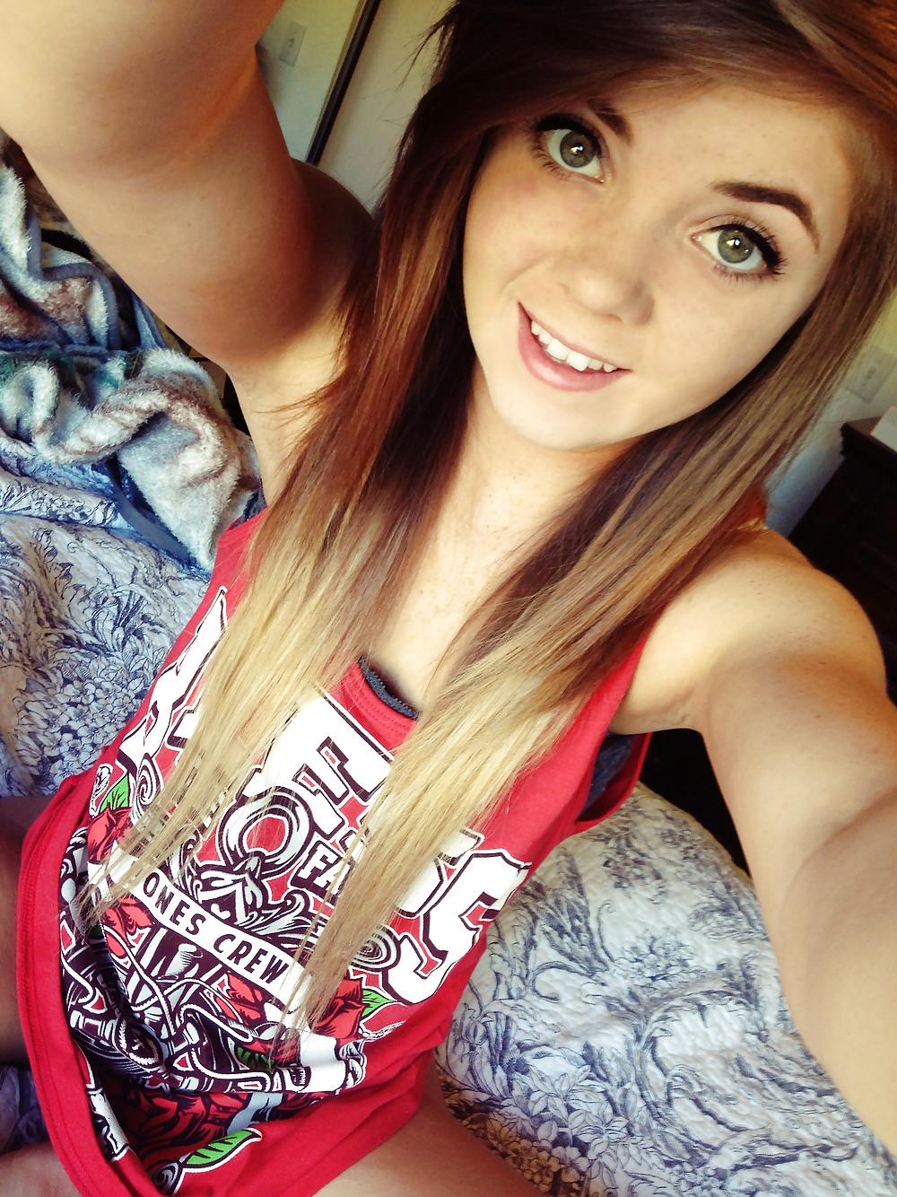 cutejulie uit Gelderland,Nederland